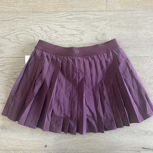 Lululemon High-Rise Pleated Tennis Skirt in Garnet - Picture 9 of 11